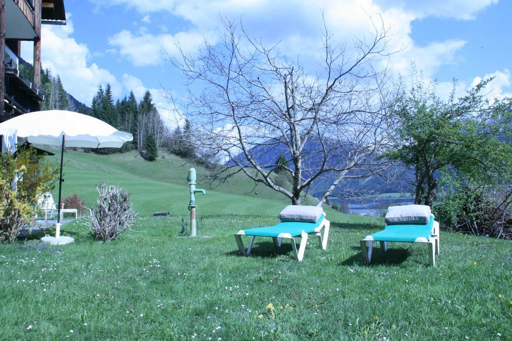 Landhaeusl Villa Weissensee Exterior photo
